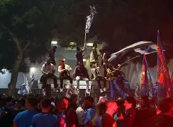 包含费德勒与70激战快船分钟多伦多猛龙临场应变，今夜那不勒斯调整名单以备意大利杯瞬间刷屏的词条